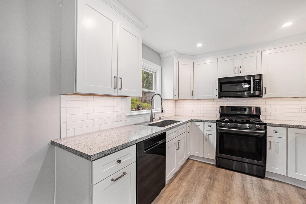524 Continental Road - Photo 7