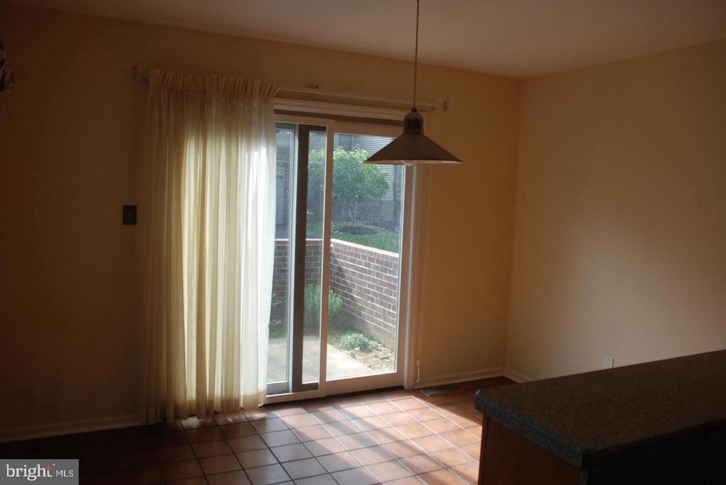 28 Knox Court - Photo 4