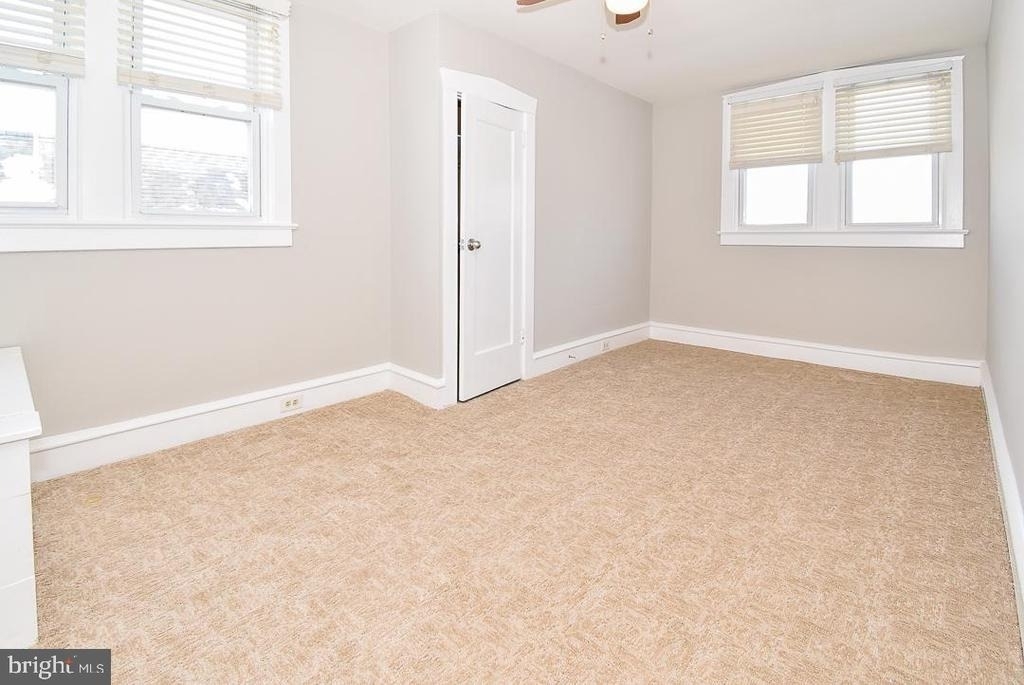 30 E 4th Avenue - Photo 9
