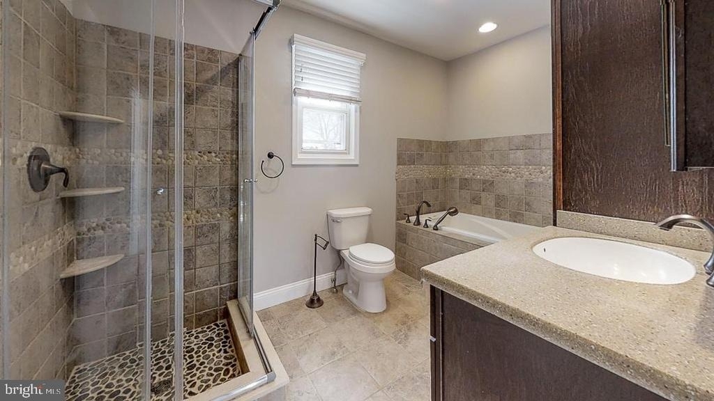 30 E 4th Avenue - Photo 4