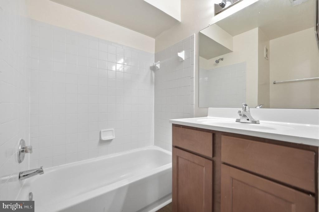9900 Sassafras Lane - Photo 20