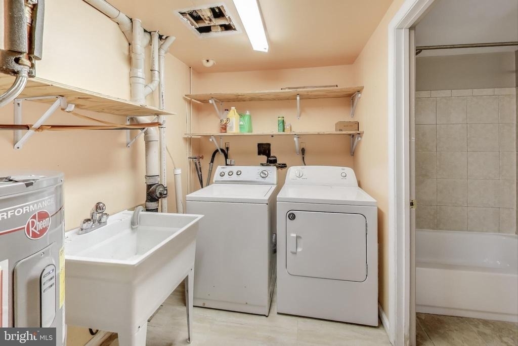 9217 Briarchip Street - Photo 29