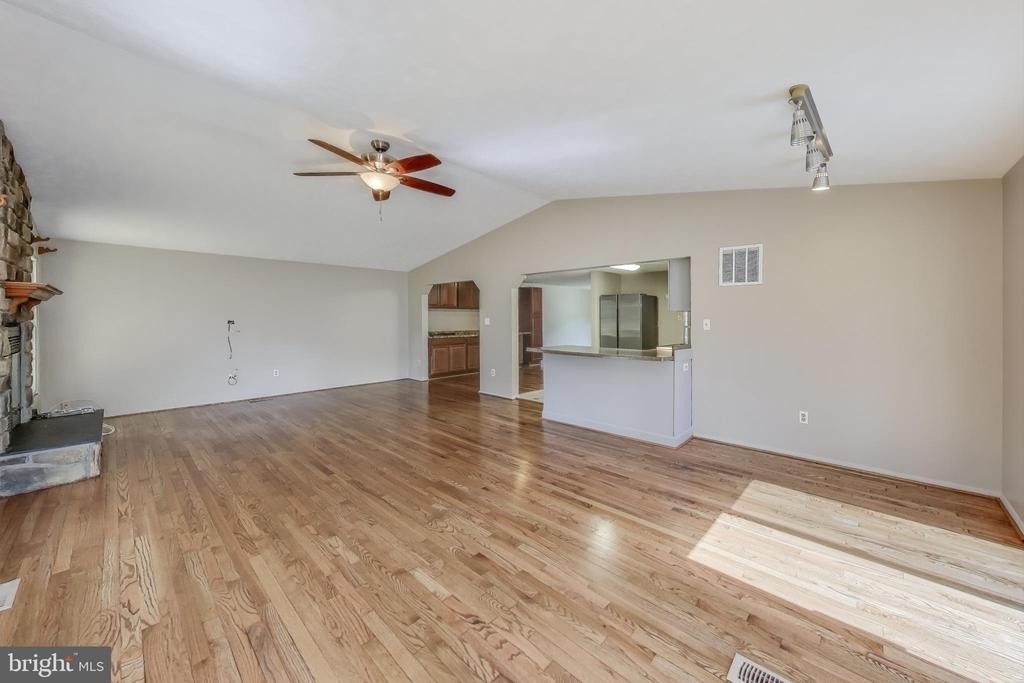 9217 Briarchip Street - Photo 14