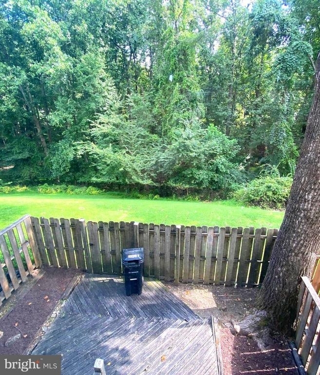 15947 Dorset Road - Photo 23