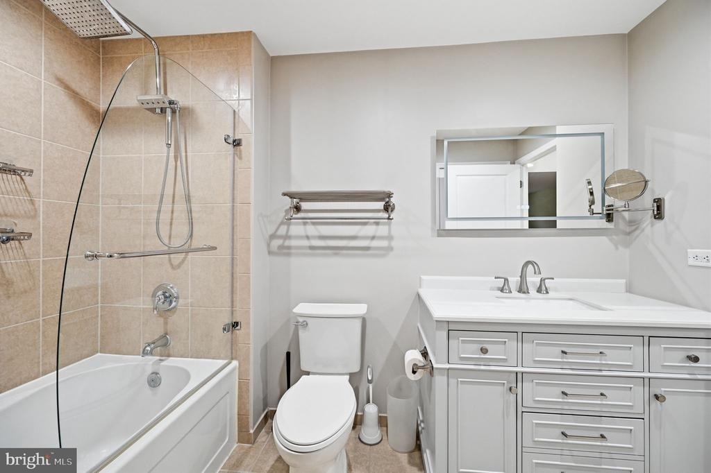 157 Fleet Street - Photo 18
