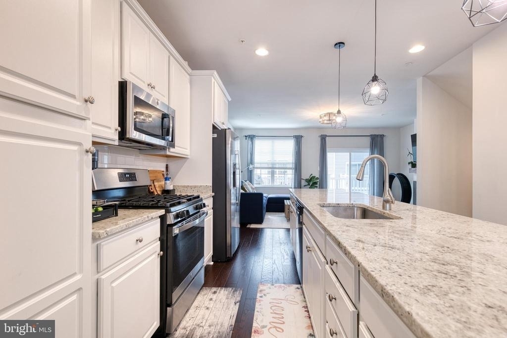 12925 Brickyard Boulevard - Photo 14