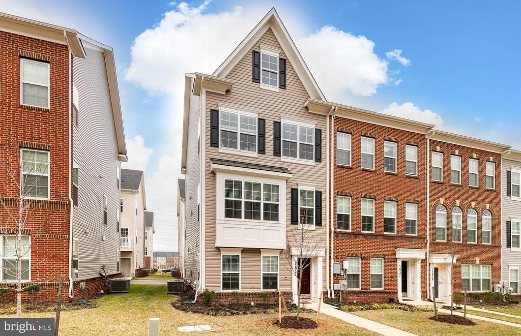 12925 Brickyard Boulevard - Photo 1