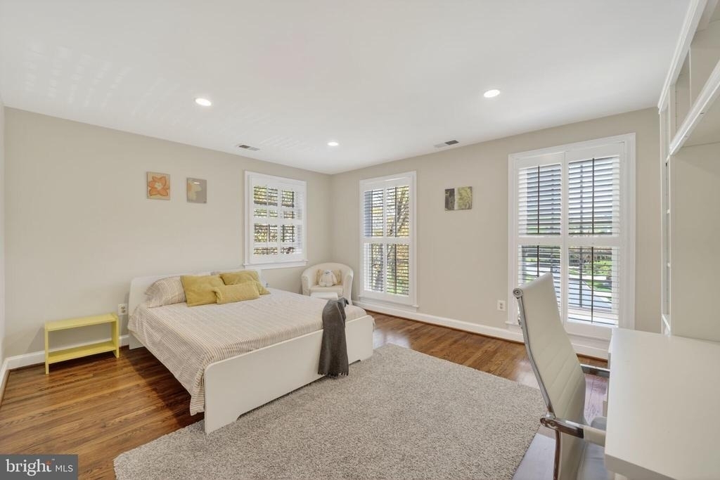 5115 Cape Cod Court - Photo 32