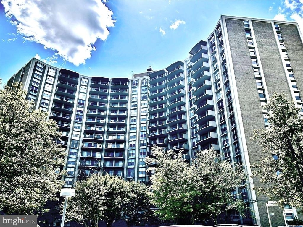 9039 Sligo Creek Parkway - Photo 0