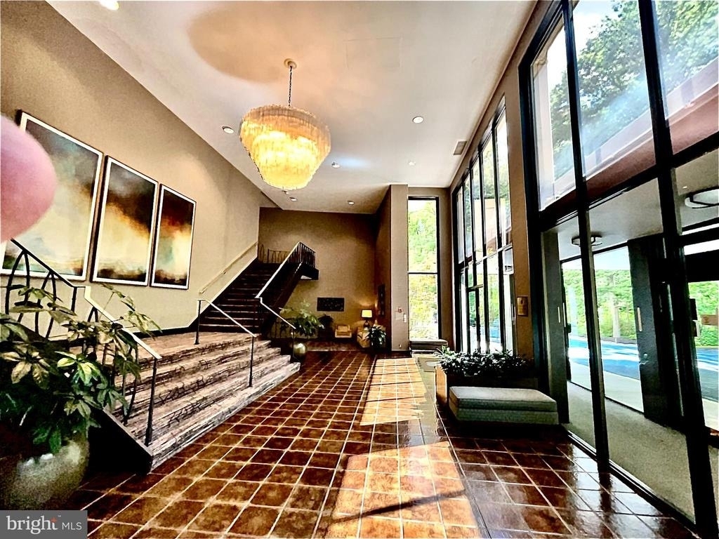 9039 Sligo Creek Parkway - Photo 5