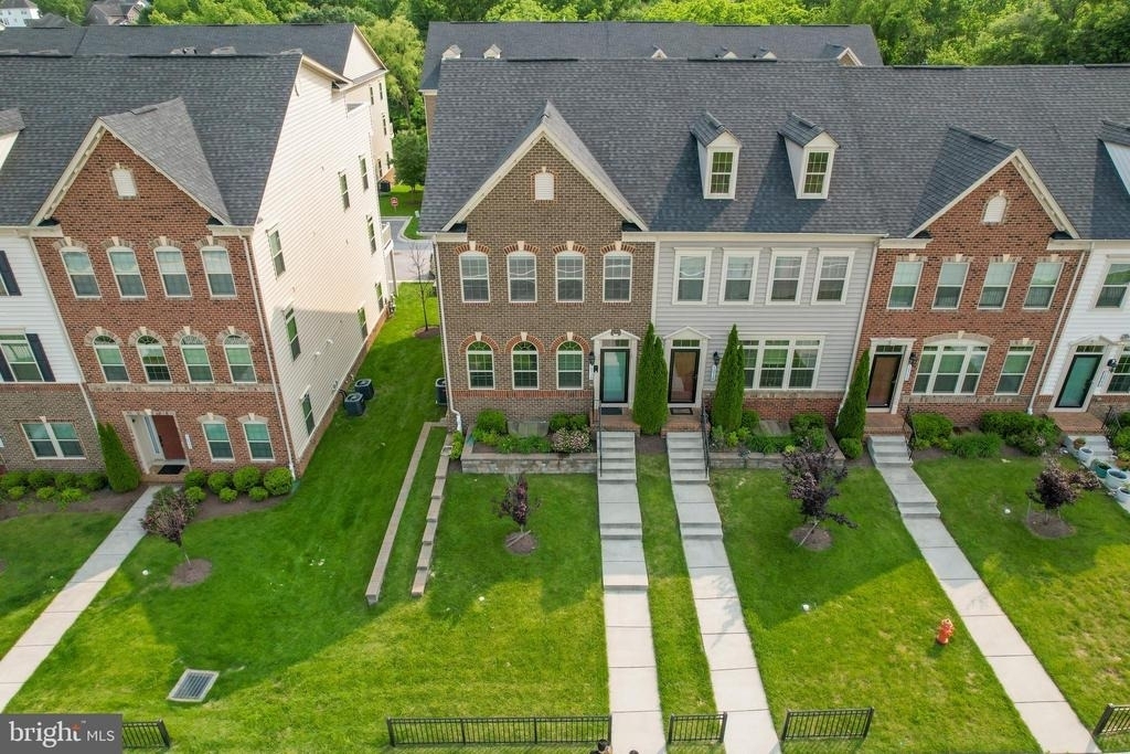 10536 My Girl Place - Photo 2