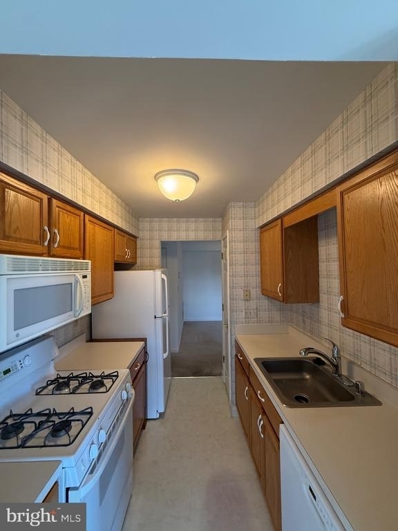 3820 Normandy Drive - Photo 8
