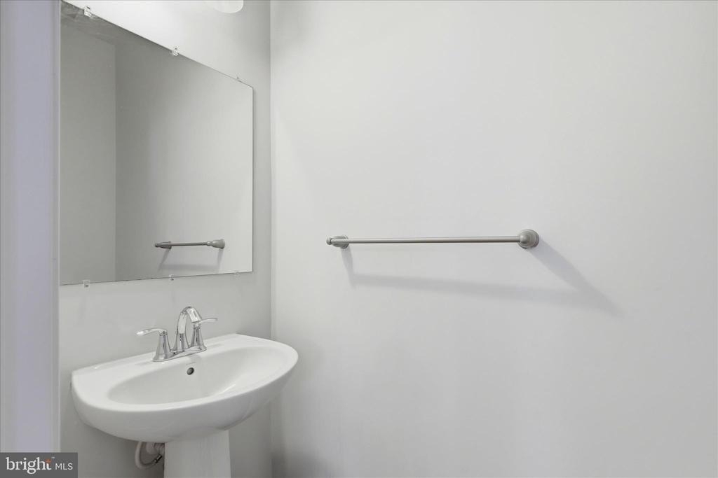 5457 Spotswood Place - Photo 14