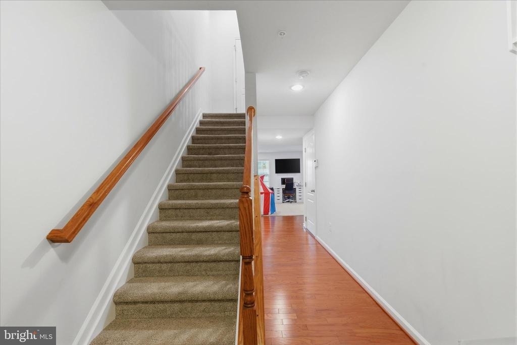 5457 Spotswood Place - Photo 5