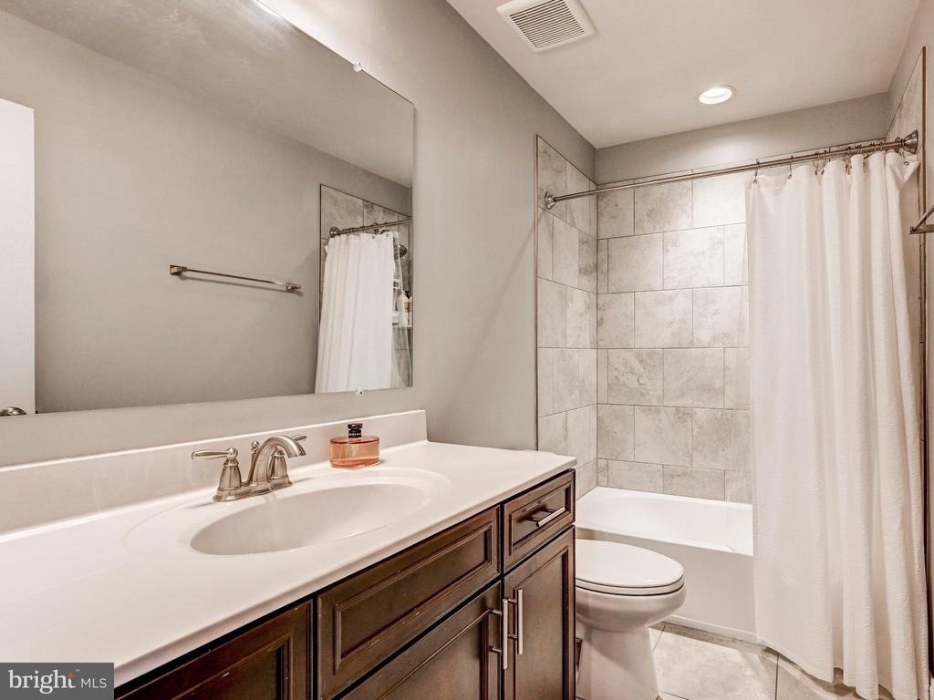 5000 John Buck Avenue - Photo 32