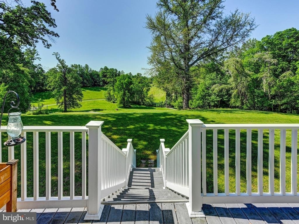 1552 Glencoe Road - Photo 1