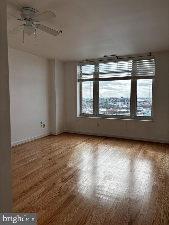 100 Harborview Drive - Photo 16