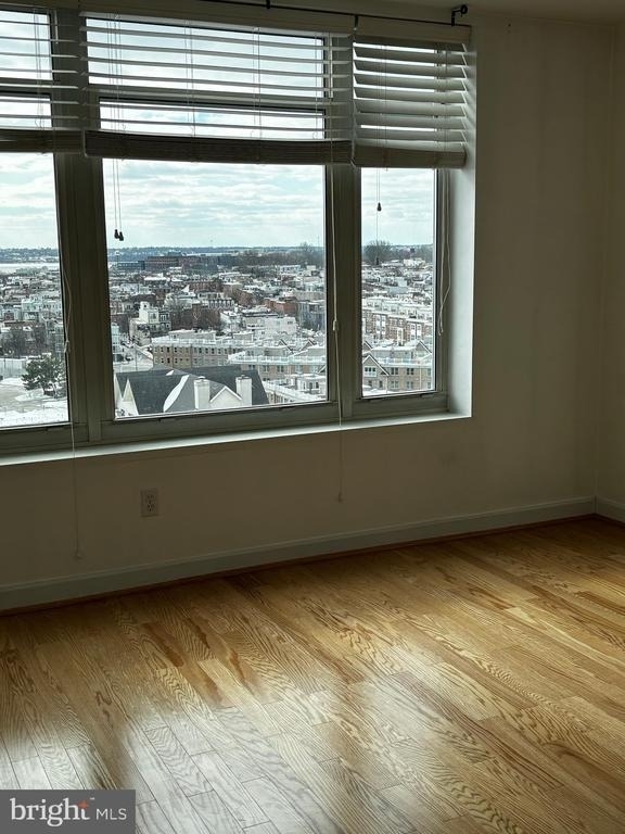100 Harborview Drive - Photo 8