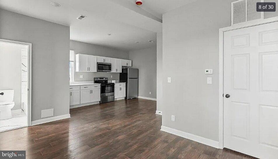 2301 Whittier Avenue - Photo 7