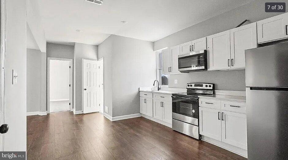 2301 Whittier Avenue - Photo 6