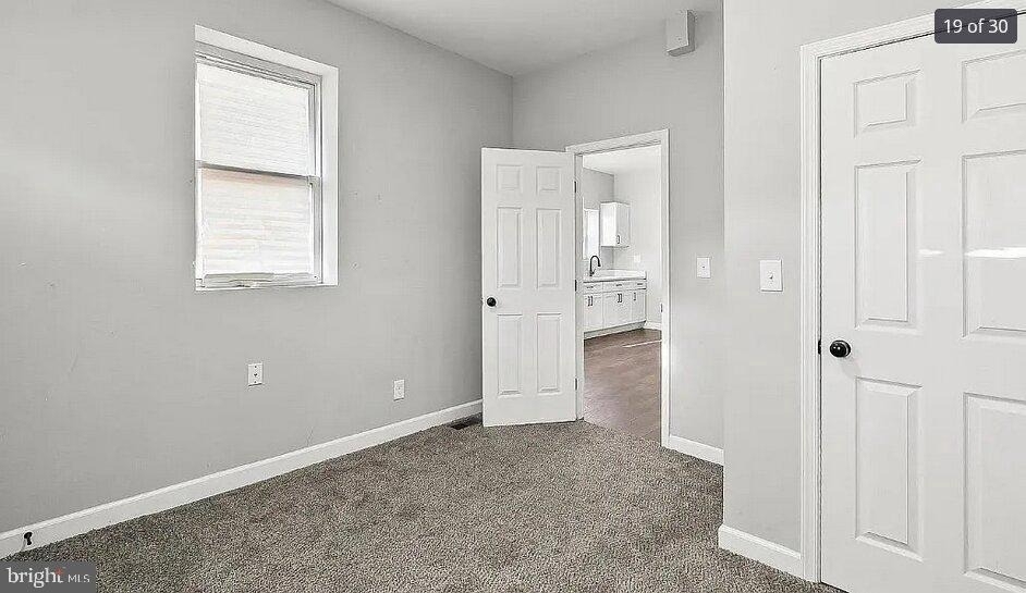 2301 Whittier Avenue - Photo 18