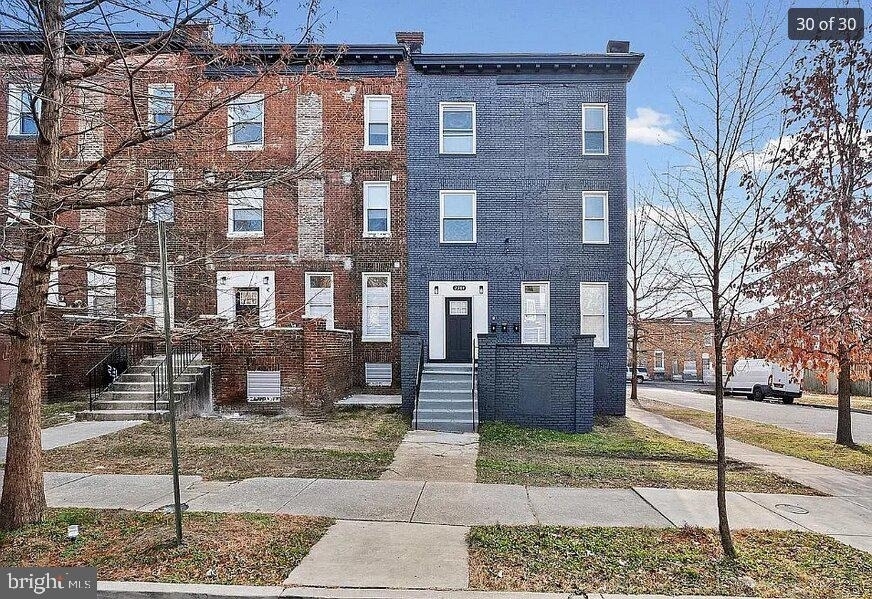 2301 Whittier Avenue - Photo 25