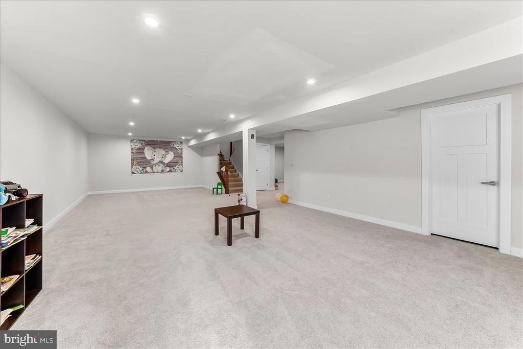 305 Goodwick Drive - Photo 28
