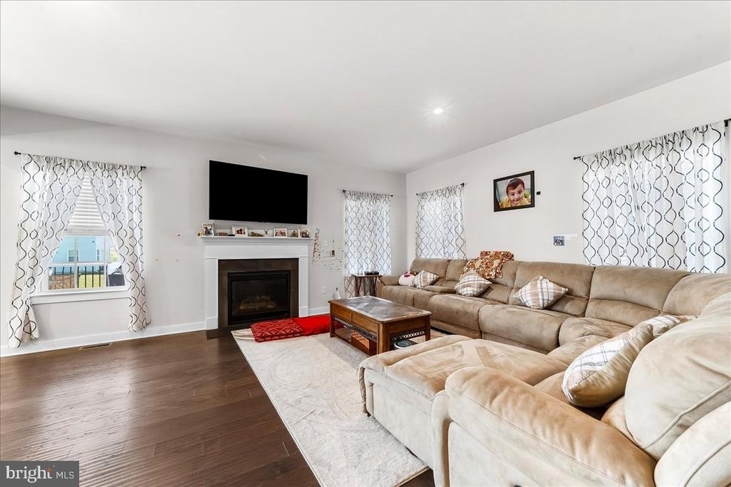 305 Goodwick Drive - Photo 22