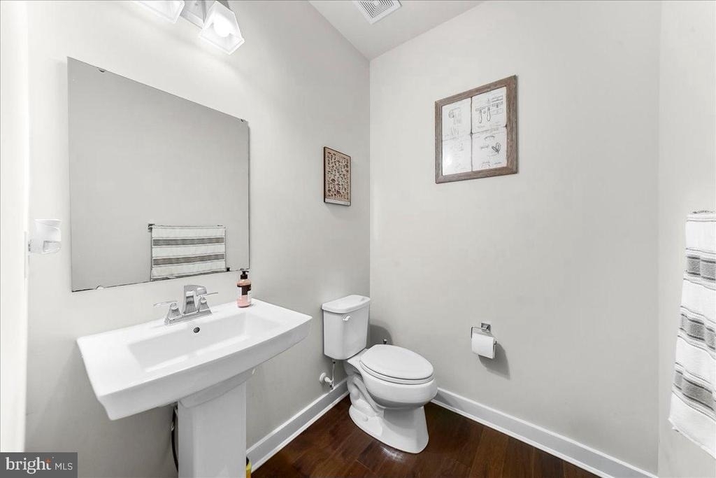305 Goodwick Drive - Photo 18