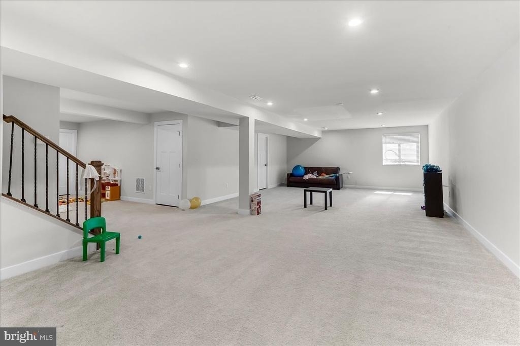 305 Goodwick Drive - Photo 29