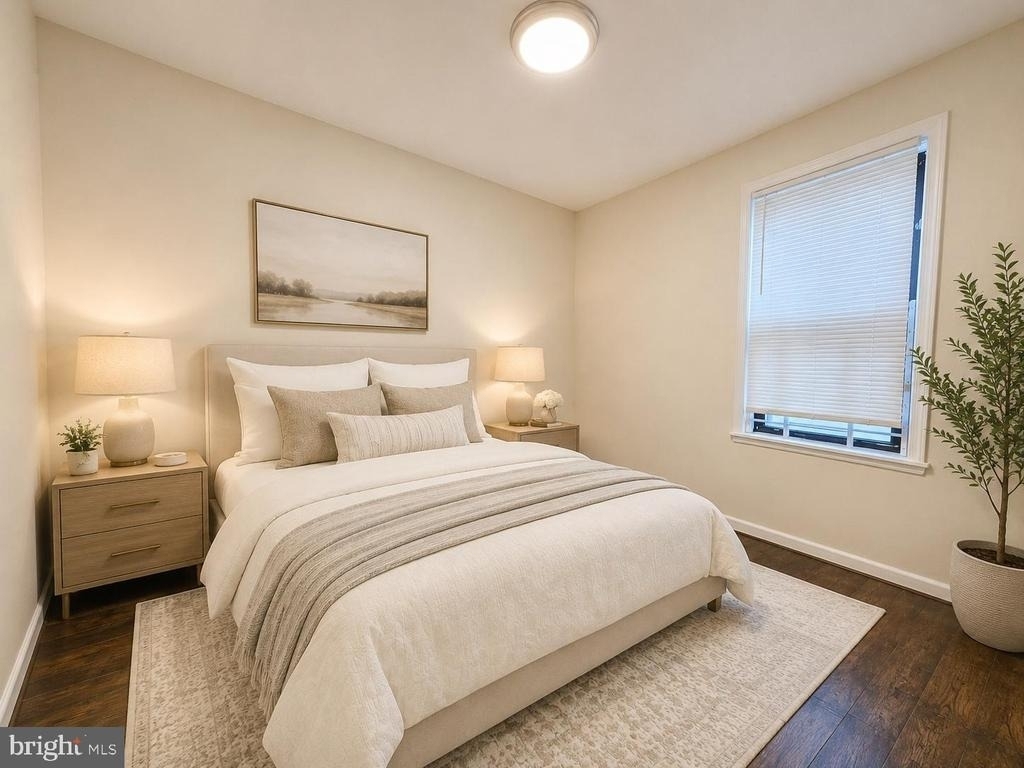 3401 15th Street Se - Photo 3