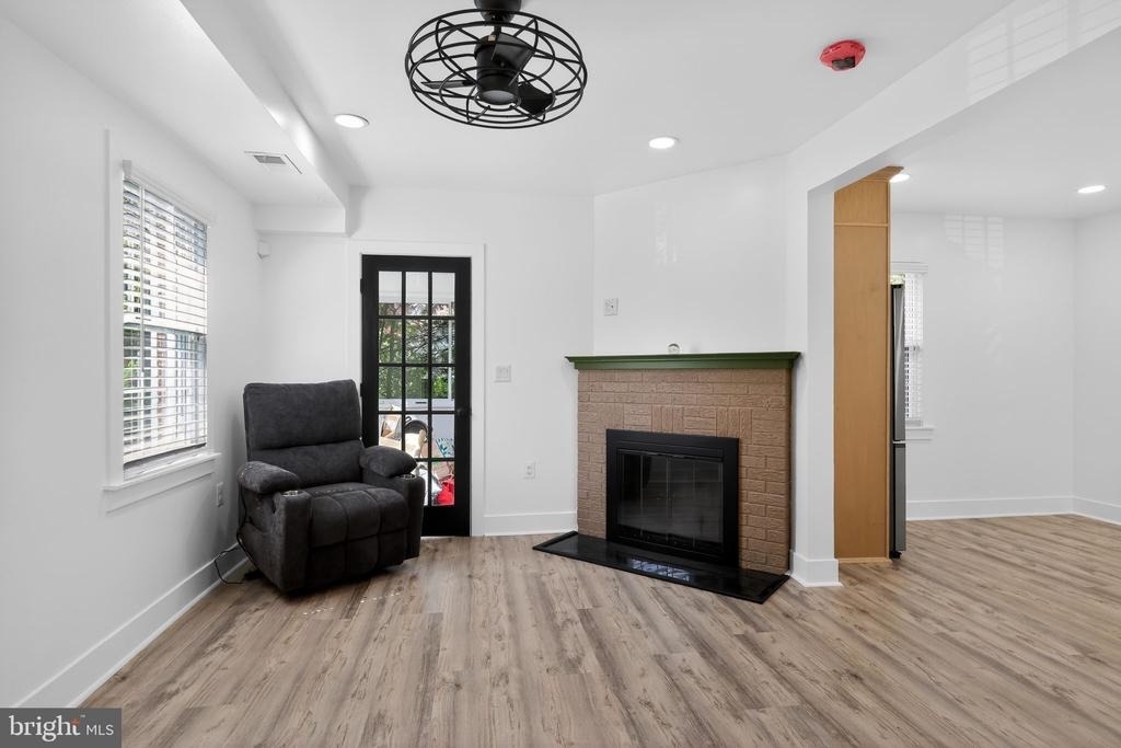 2112 34th Street Se - Photo 12