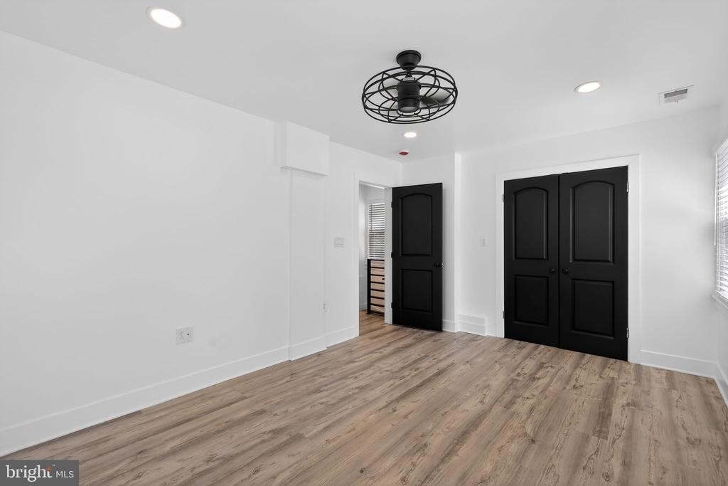 2112 34th Street Se - Photo 17