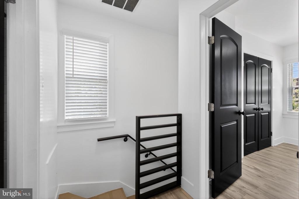 2112 34th Street Se - Photo 15