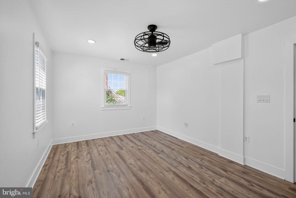 2112 34th Street Se - Photo 18