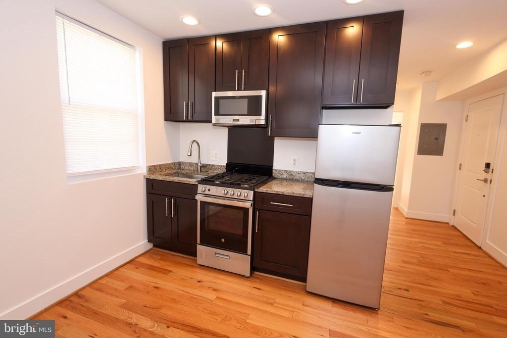 4255 Eads Street Ne - Photo 2