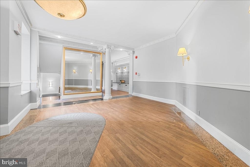 1830 17th Street Nw - Photo 3