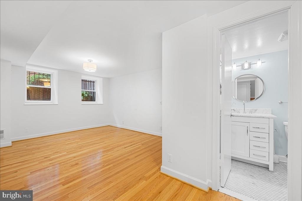 1830 17th Street Nw - Photo 24