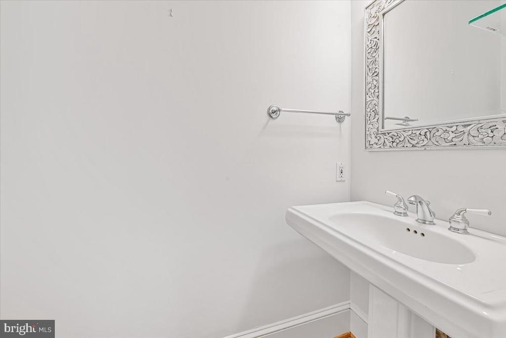 1830 17th Street Nw - Photo 7