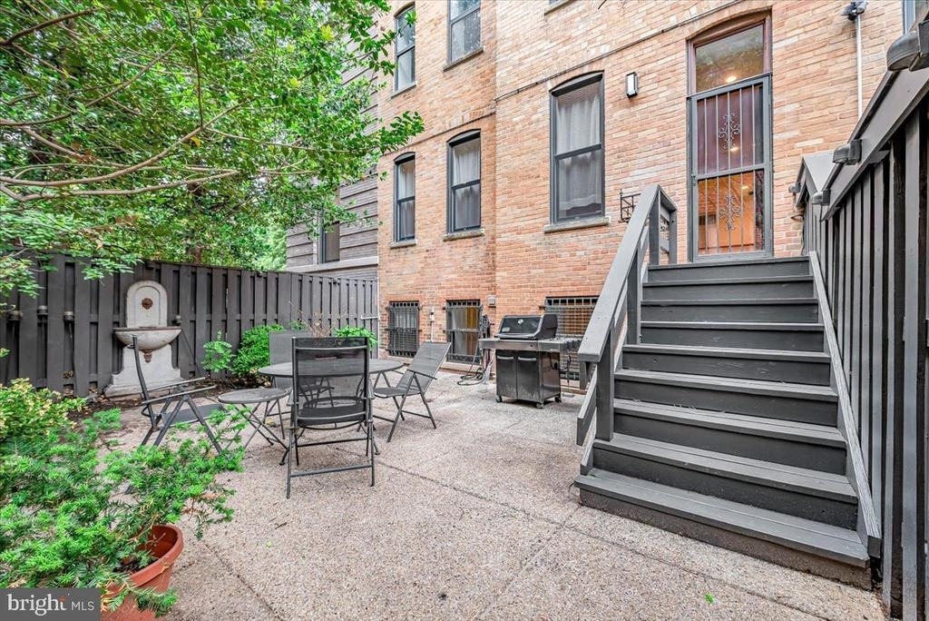 1830 17th Street Nw - Photo 18