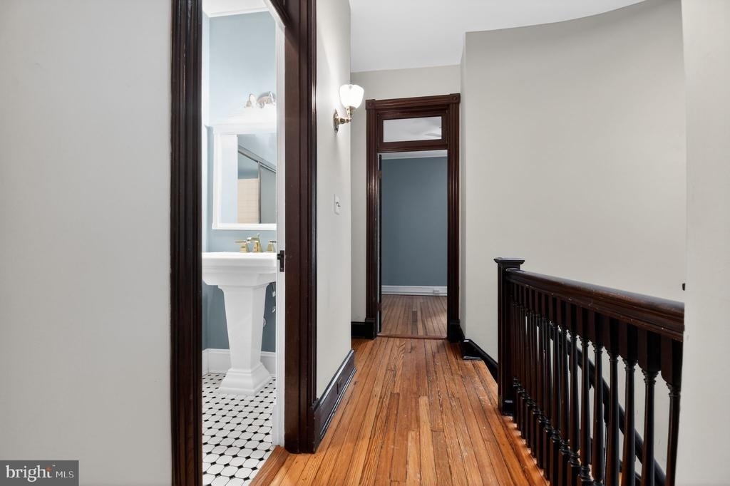1319 Massachusetts Se - Photo 18