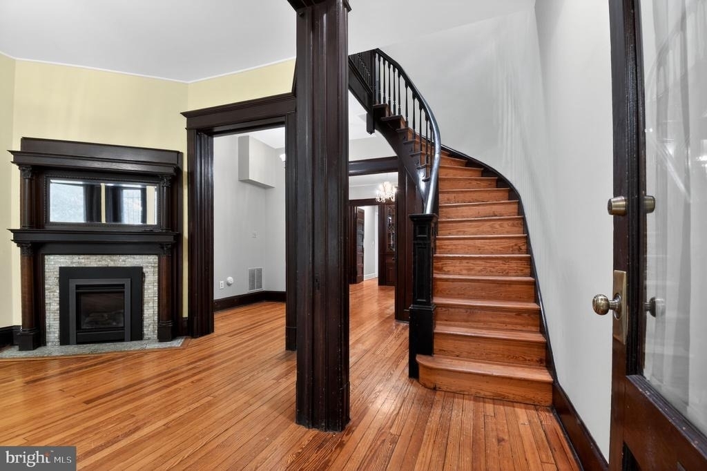 1319 Massachusetts Se - Photo 13