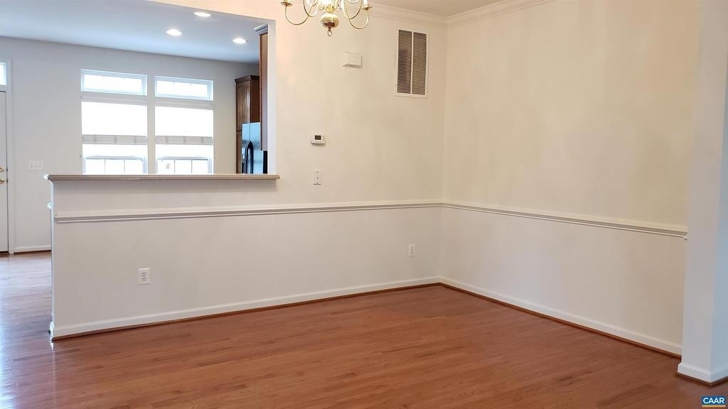 2325 Abington Dr - Photo 5