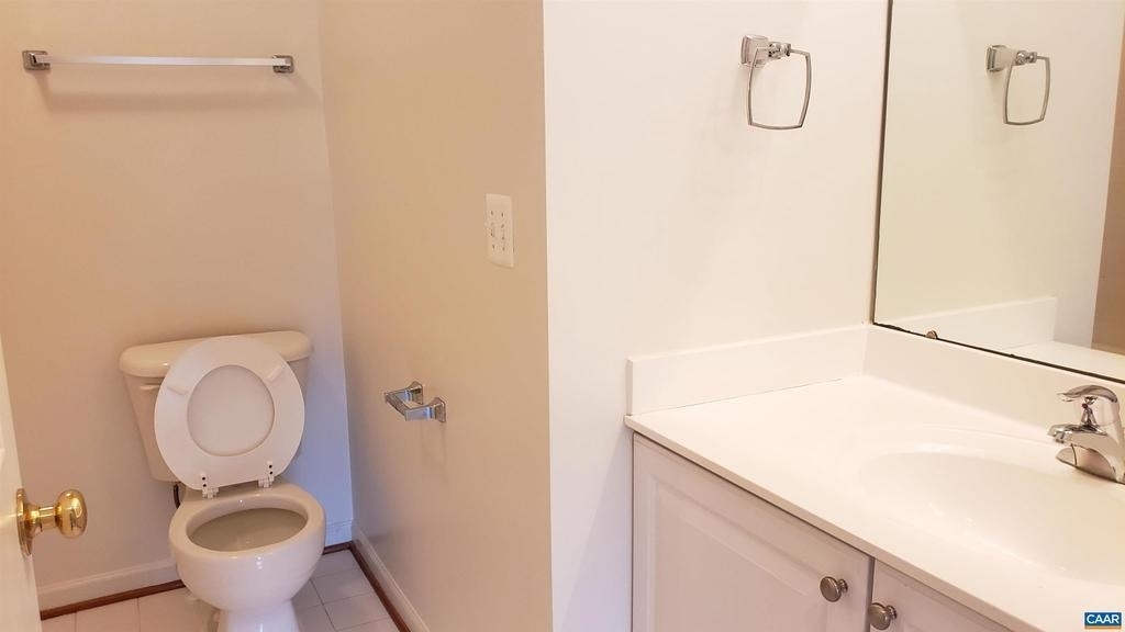 2325 Abington Dr - Photo 13