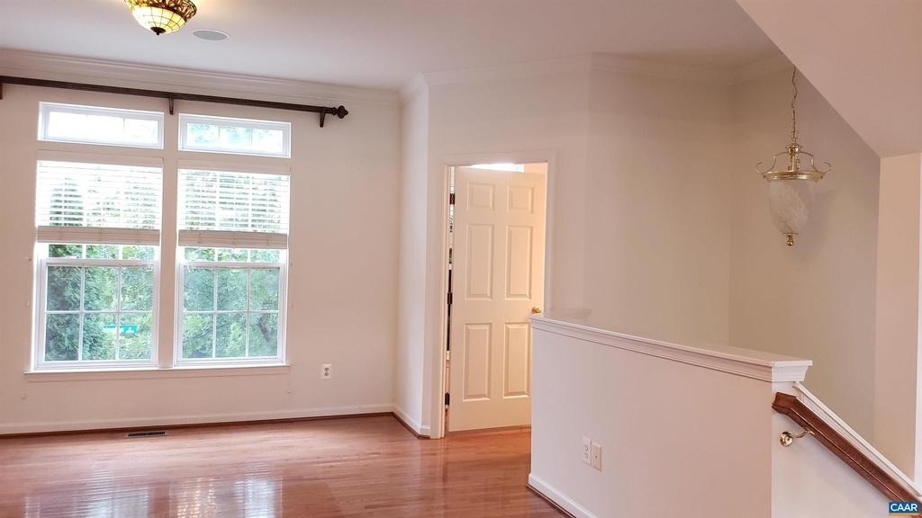 2325 Abington Dr - Photo 7