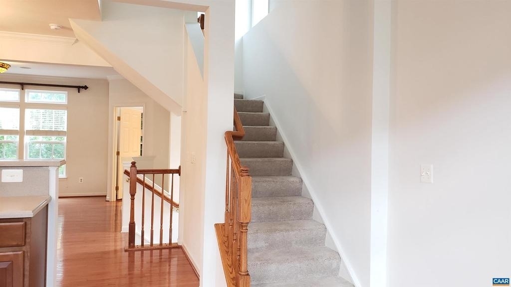 2325 Abington Dr - Photo 9