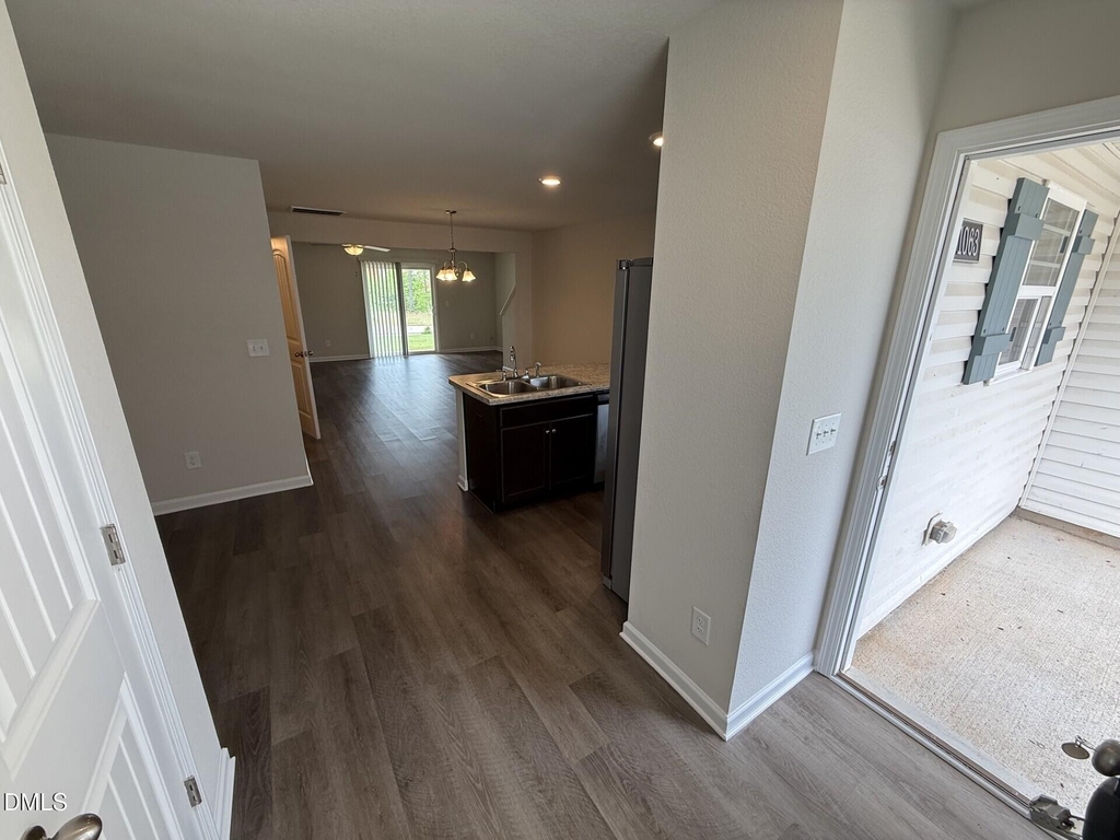 1063 Peony Lane - Photo 3