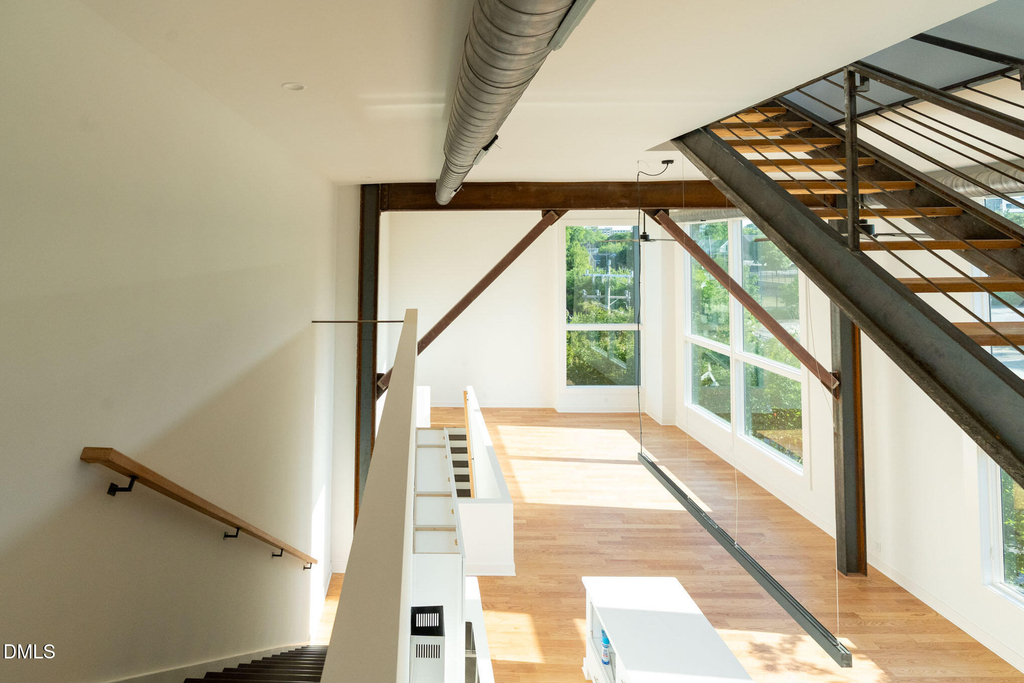 400 E Martin Street - Photo 18