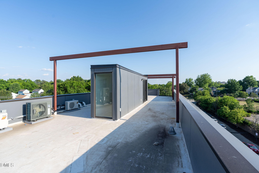 400 E Martin Street - Photo 23