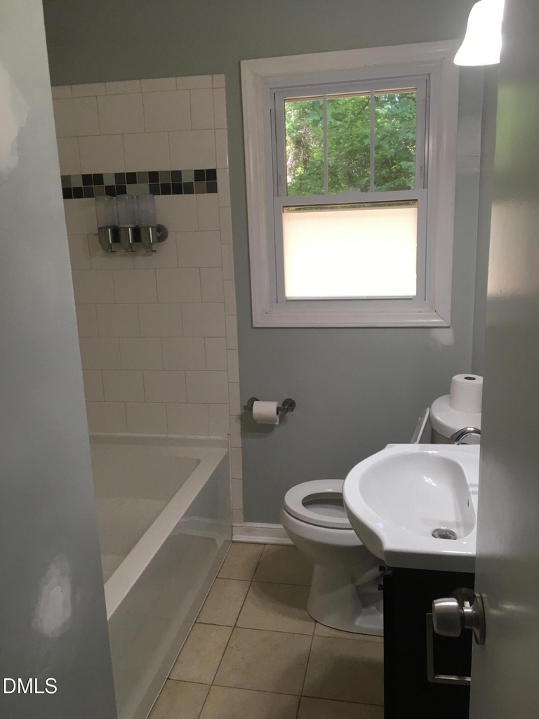 110 Bennett - Photo 6